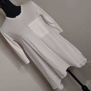 Mark and Estel sz M 100% cotton t-shirts fabric top, oversized front pocket